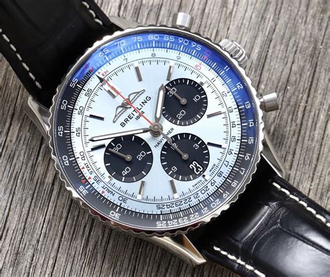 Review: Breitling Navitimer B01 Chronograph 43 